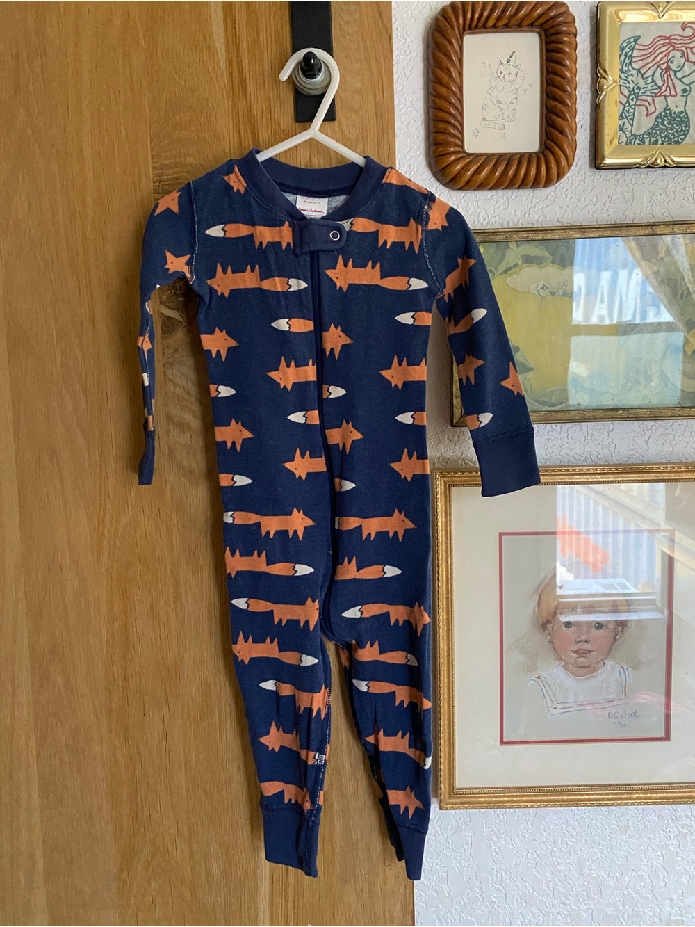 Hanna Andersson Navy Fox Print One-Piece Pajamas